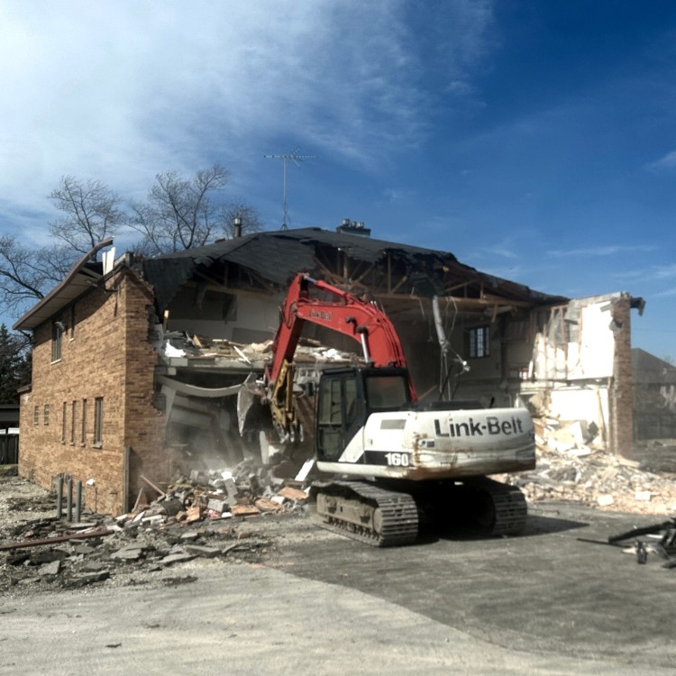 Demolition services in Bolingbrook, IL